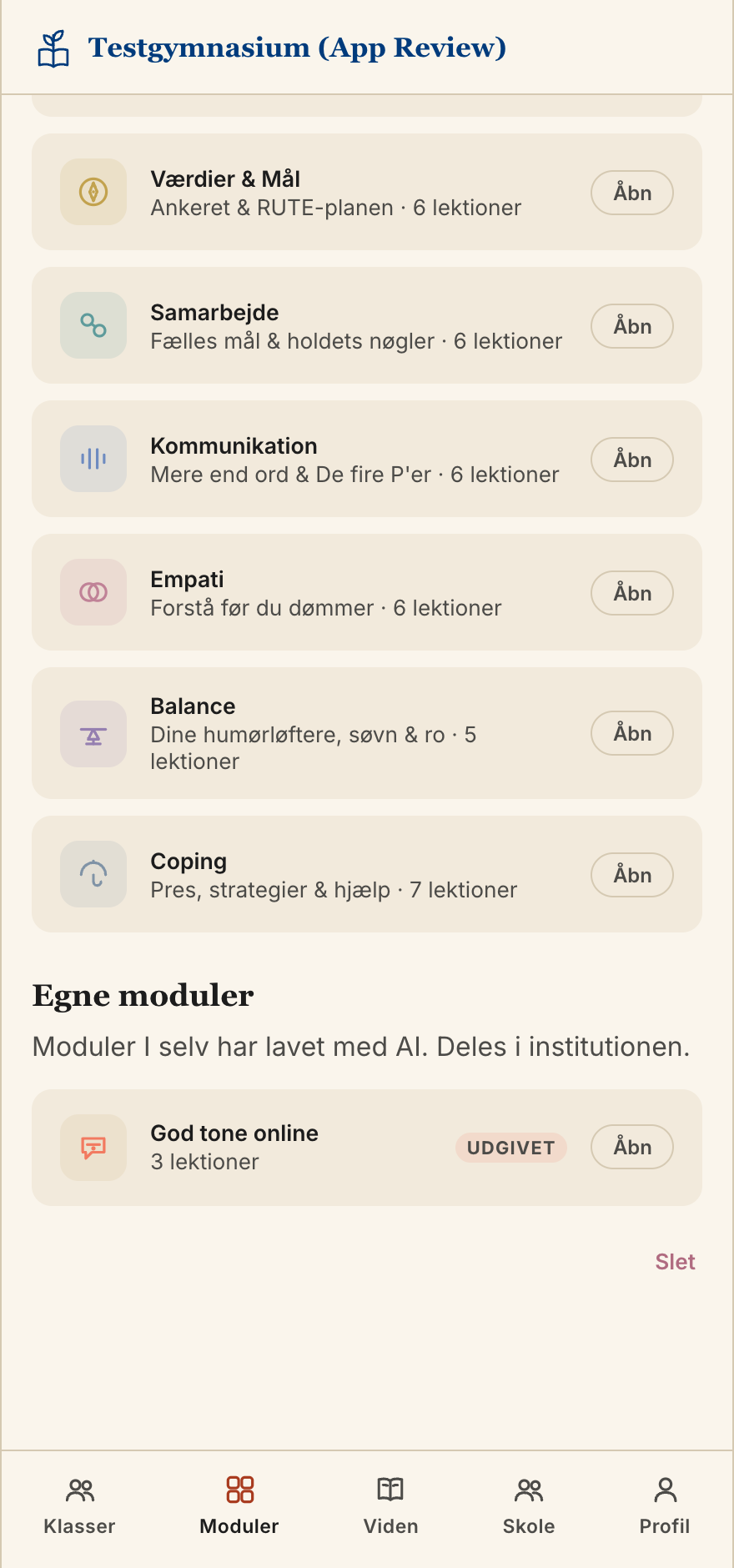 Moduler-fanen med forløb og enheder